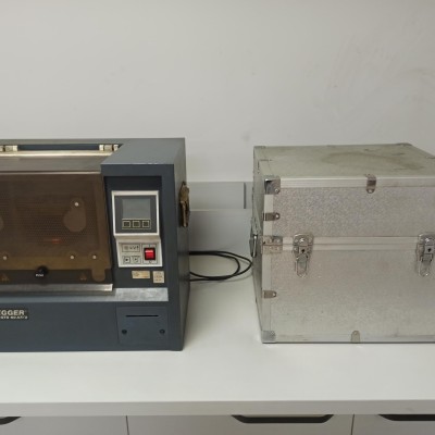 Insulating Oil Puncture Resistance Test